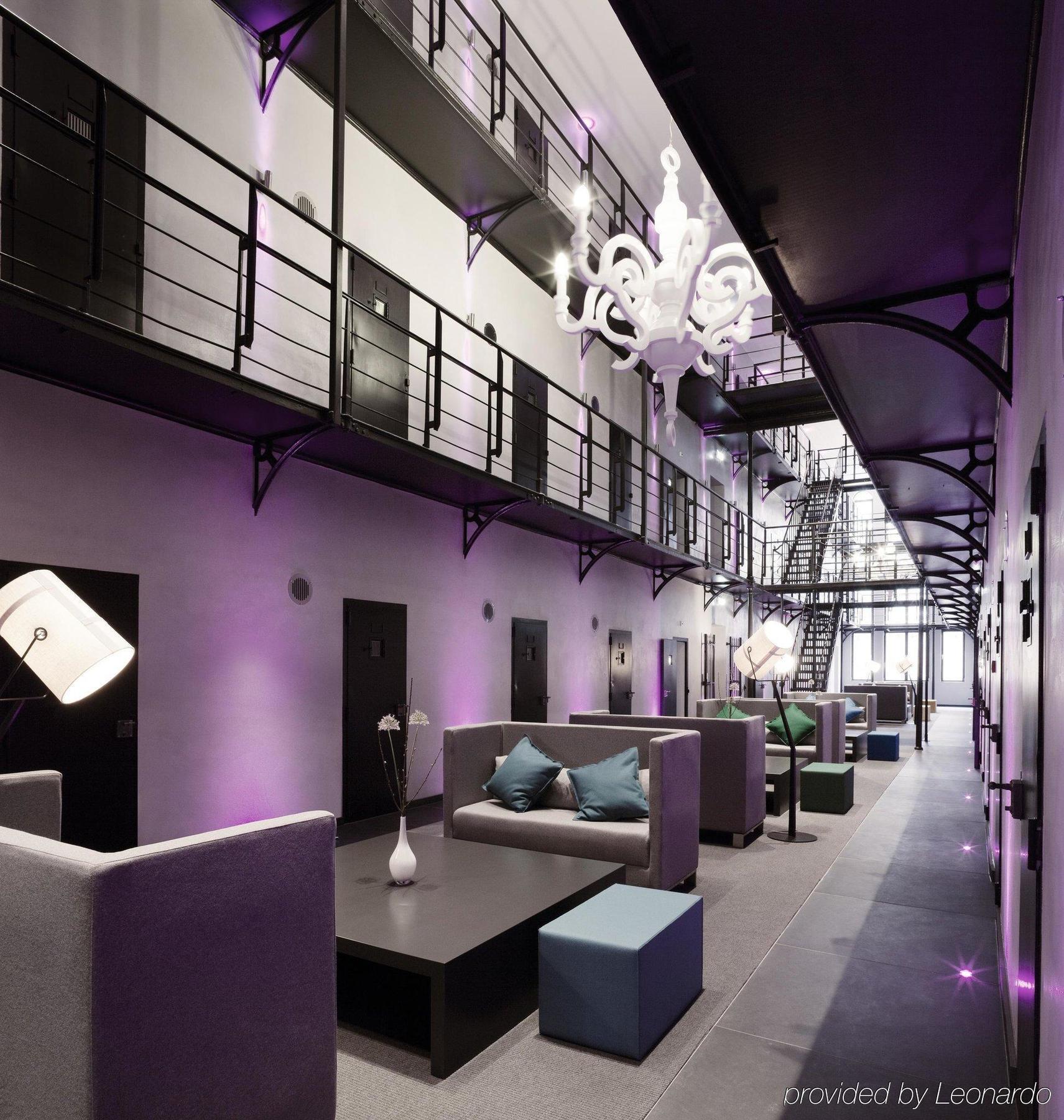 Het Arresthuis Roermond Interior photo The interior of the hotel