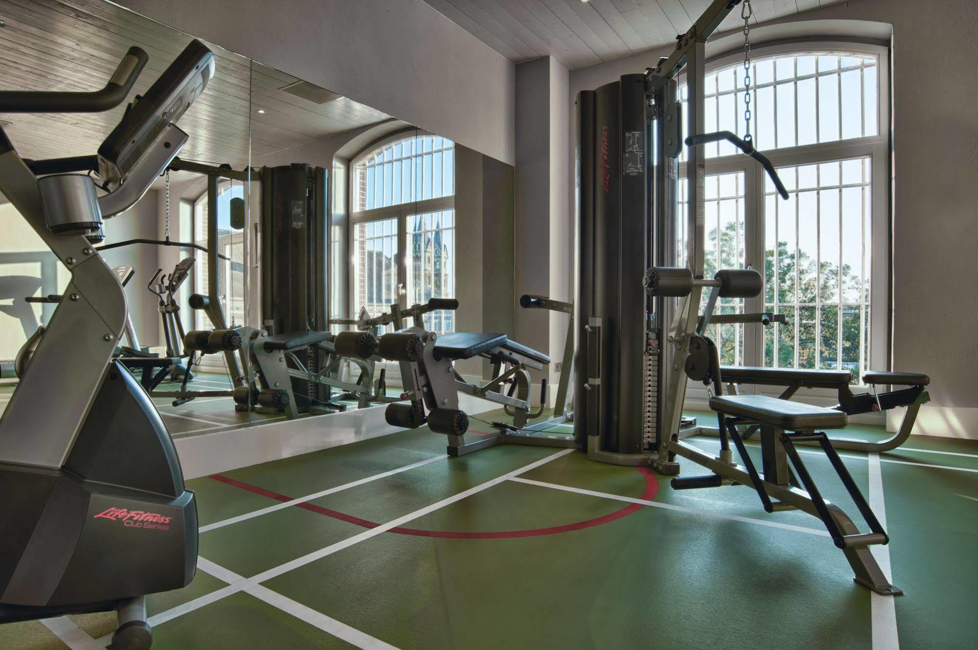 Het Arresthuis Roermond Exterior photo The gym at the hotel